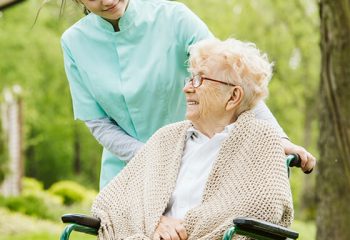 oldwomen